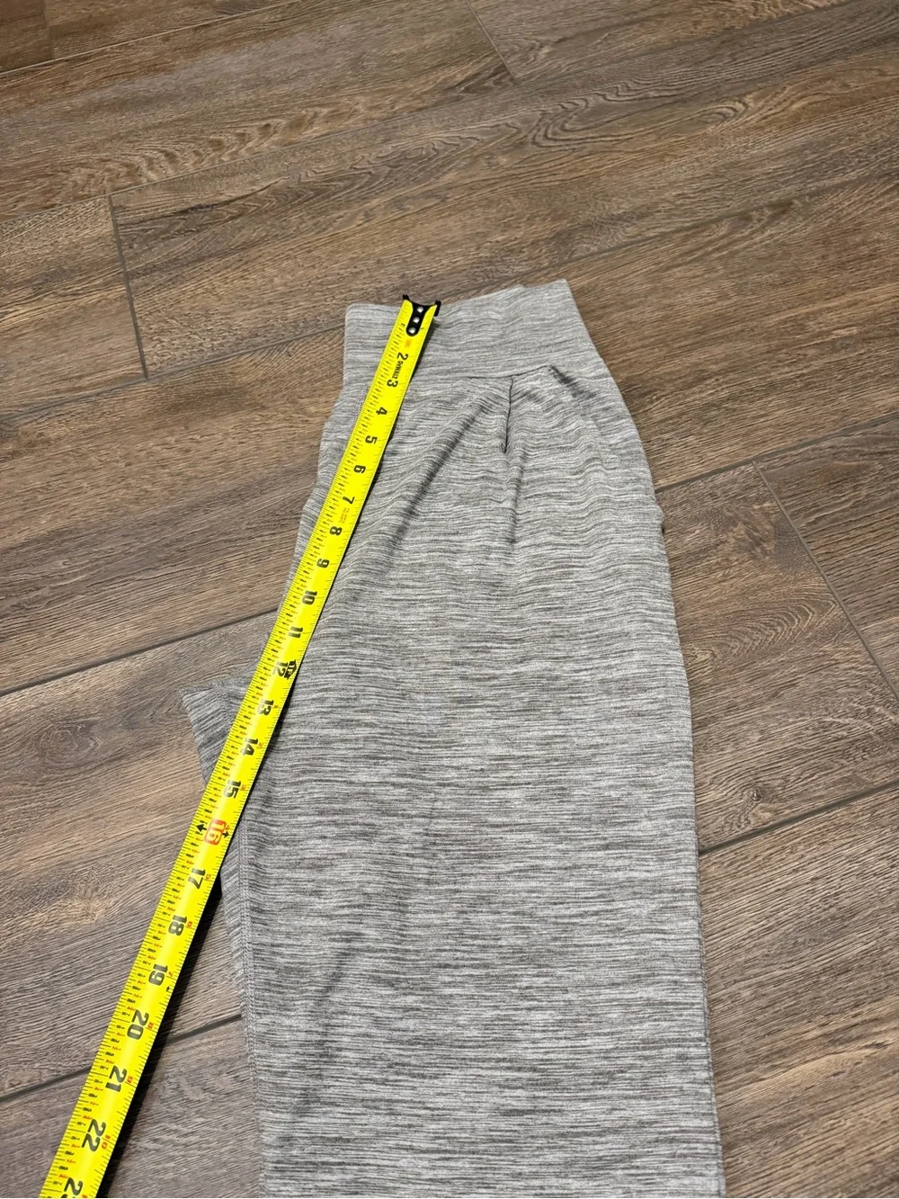 Vuori Light Gray Heather Relaxed Jogger Pants